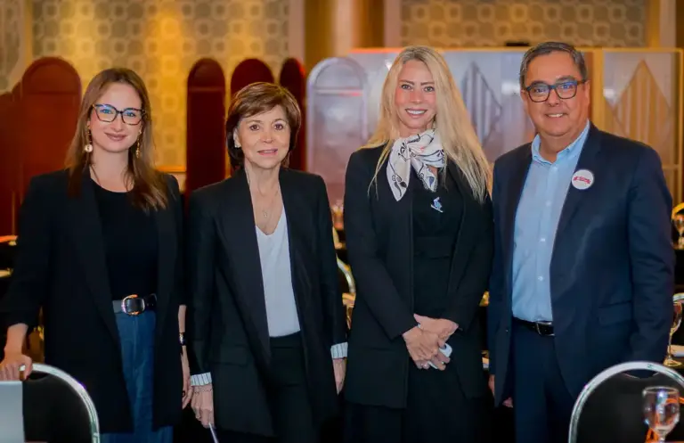 54768792037_1bee528aa1_b